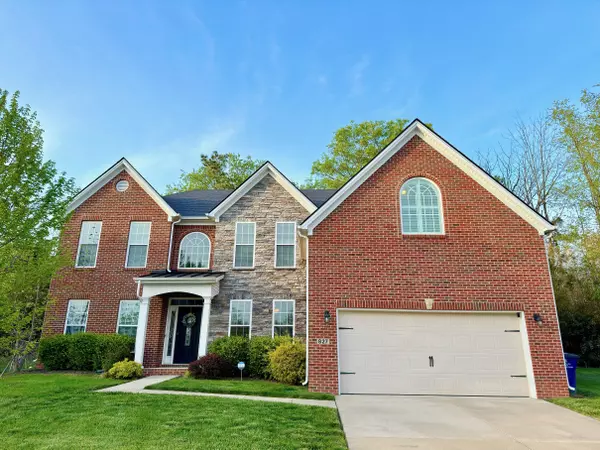 Lexington, KY 40509,827 Lochmere Place