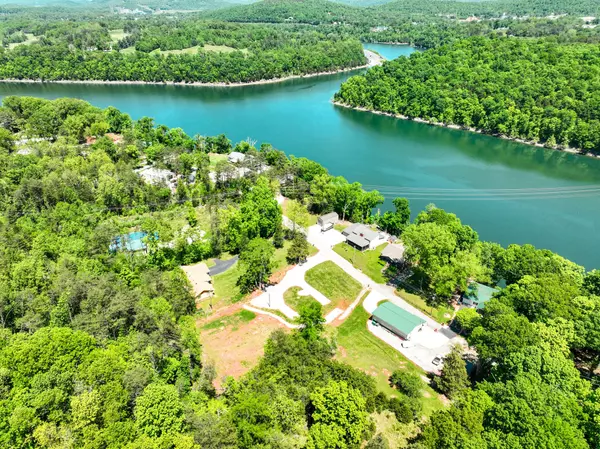 Bronston, KY 42518,427 Hardwick Road