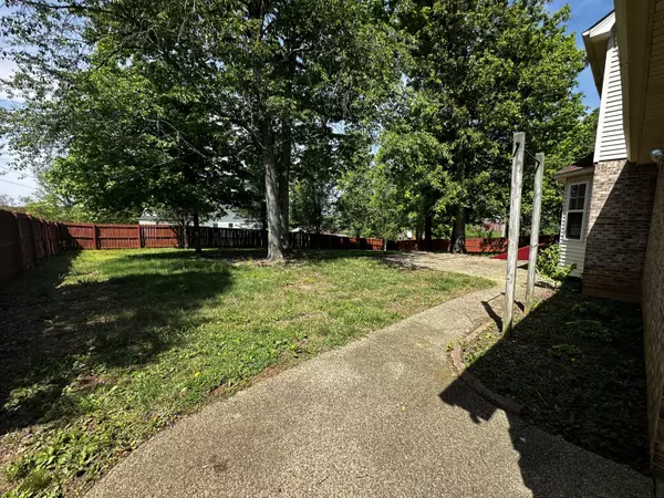 Radcliff, KY 40160,7212 South Woodland Drive