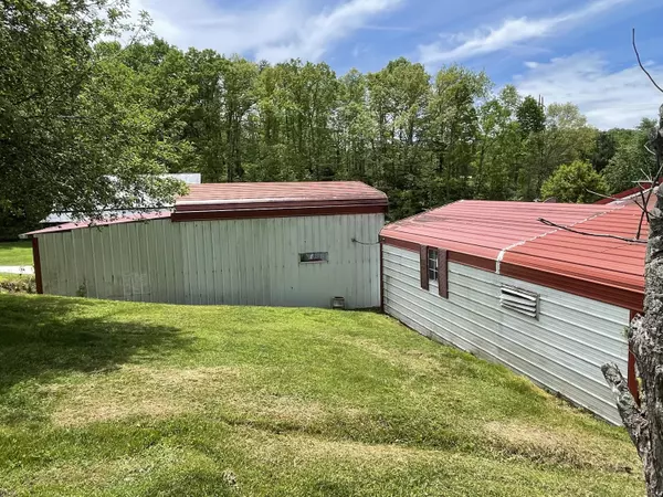 East Bernstadt, KY 40729,4478 Mt Zion Road