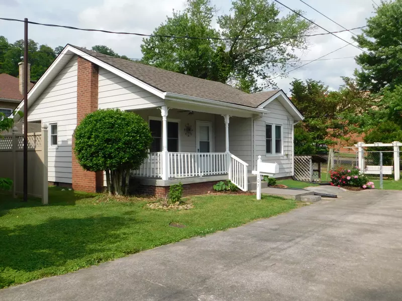 107 S Third Street, Harlan, KY 40831