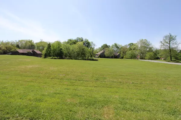 29 Fairway Drive, Lawrenceburg, KY 40342