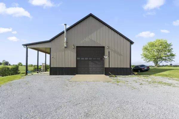 Mt Sterling, KY 40353,755 Paris Road