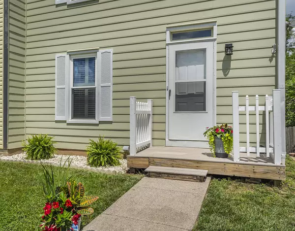 Lexington, KY 40517,3203 Aqueduct Drive