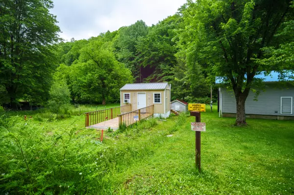 Booneville, KY 41314,13259 W Highway 30