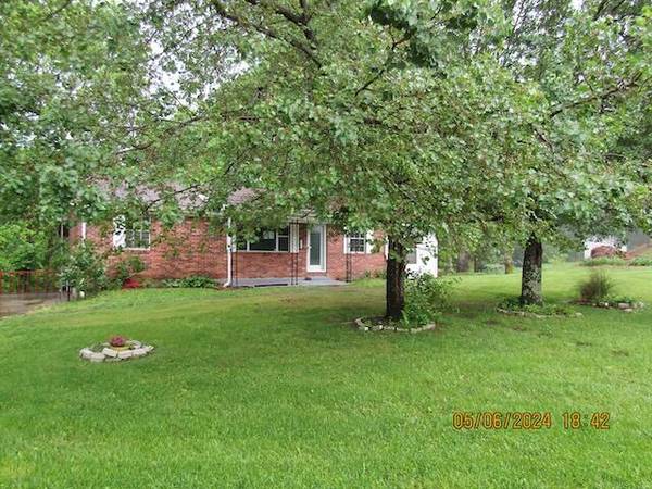 4620 90 Highway,  Parkers Lake,  KY 42634