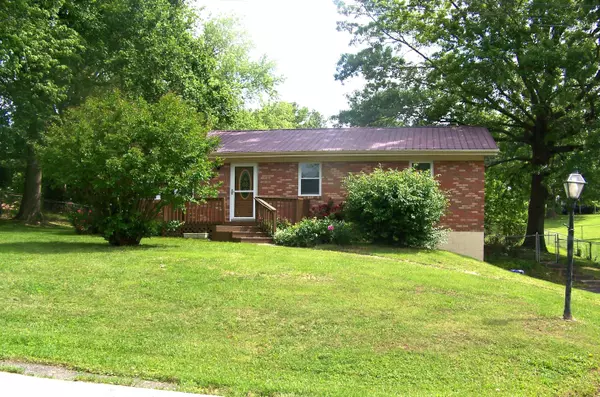 Mt Sterling, KY 40353,533 Highland Avenue