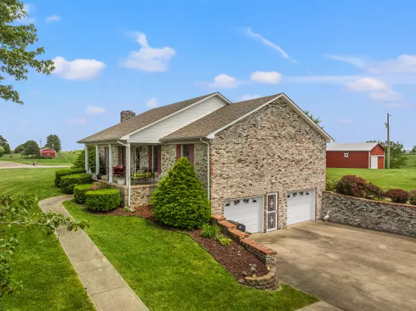 135 Hunter Drive, Harrodsburg, KY 40330