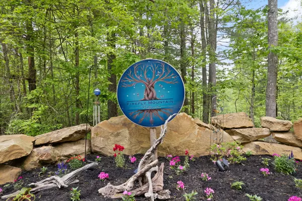 Campton, KY 41301,15 Clay-Alexander Road