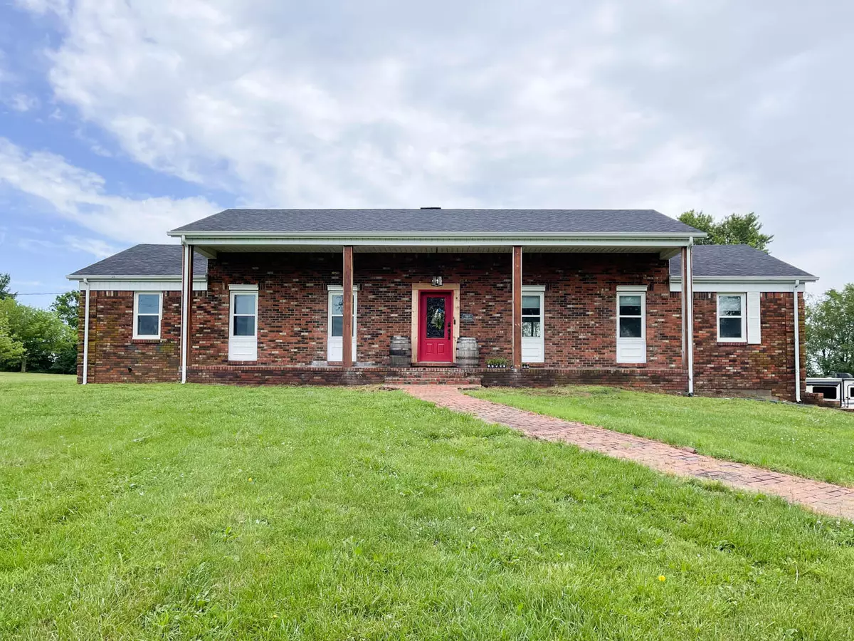 Harrodsburg, KY 40330,121 Paradise Camp Road