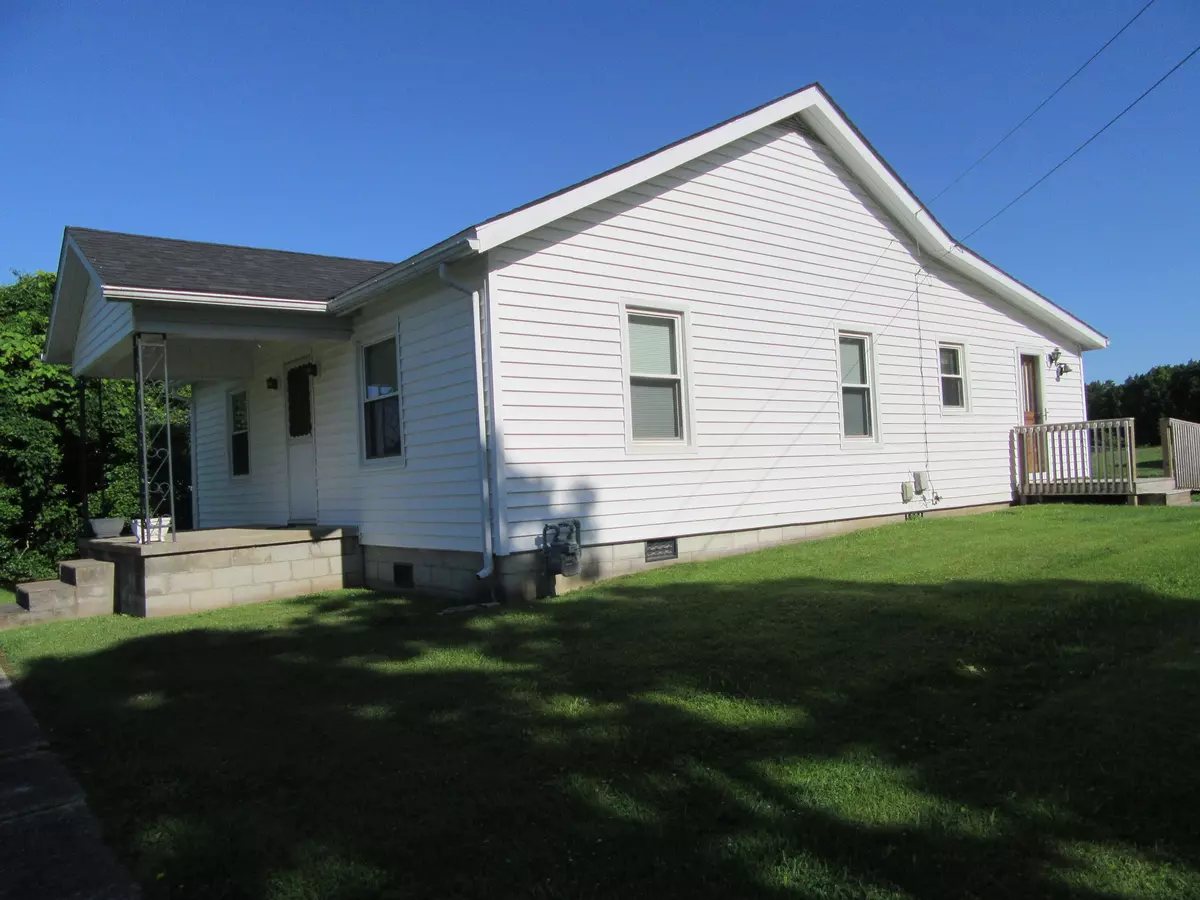 Waco, KY 40385,5221 Fike Road