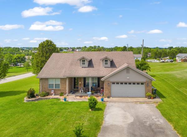 1060 Breezy Lane,  Berea,  KY 40403