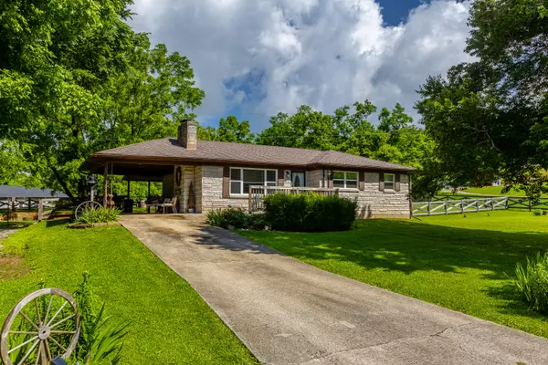 Winchester, KY 40391,120 Trapp-Goffs Corner Road