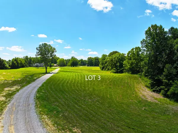 Irvine, KY 40336,9999 Ken Way