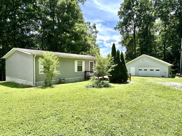 Bronston, KY 42518,264 Shady Acres Road