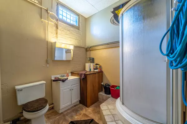 Berea, KY 40403,120 N Broadway