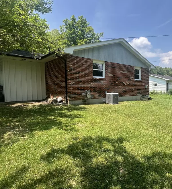 Clearfield, KY 40313,42 Roxanne Street