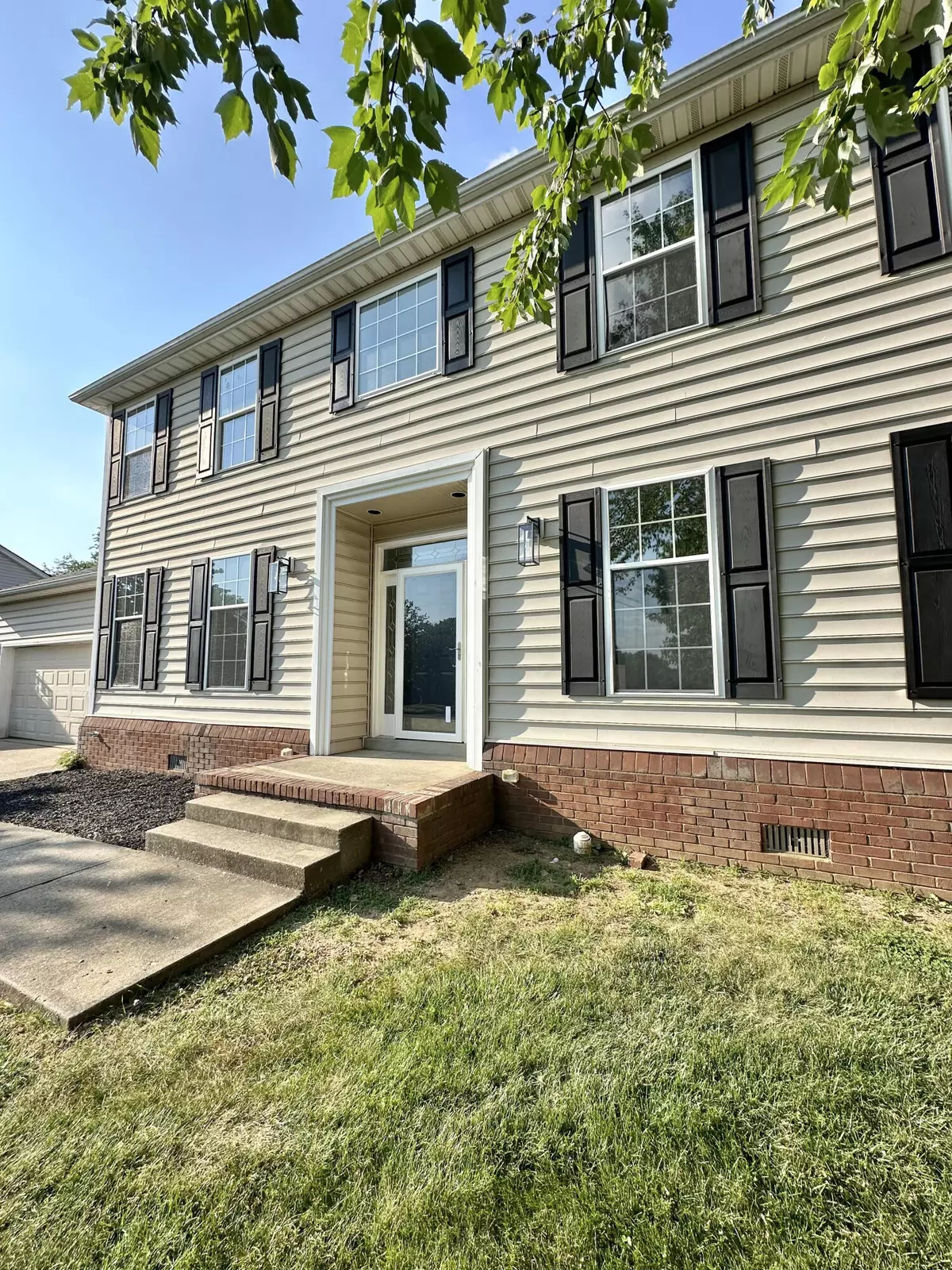 Versailles, KY 40383,312 ashby Court