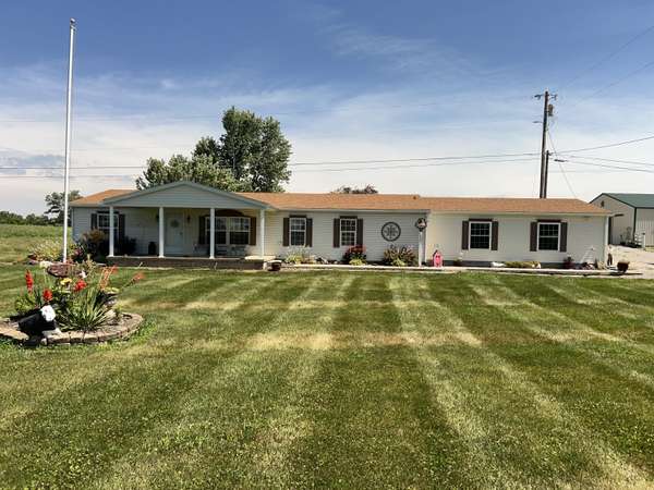 8221 Stonelick Road,  Maysville,  KY 41056