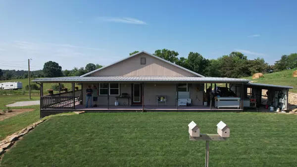 48 River Hill Road, East Bernstadt, KY 40729