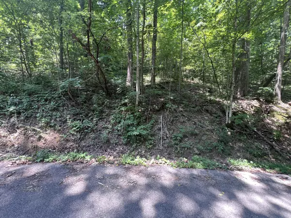 9991 Bar Creek Road,  Manchester,  KY 40962