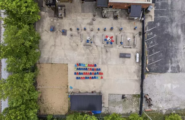 Corbin, KY 40701,899 KY-26