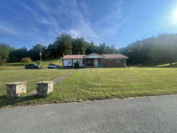 267 Vaughn Hill, Green Road, KY 40946