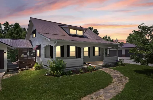 Stearns, KY 42647,85 Culver Lane