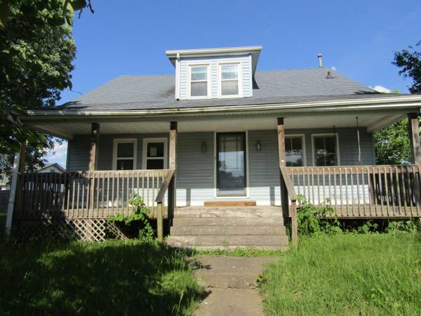 743 North College Street, Harrodsburg, KY 40330