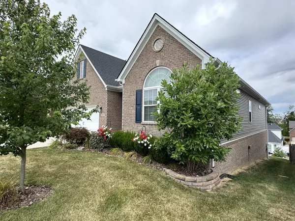 Nicholasville, KY 40356,121 Waxwing Lane