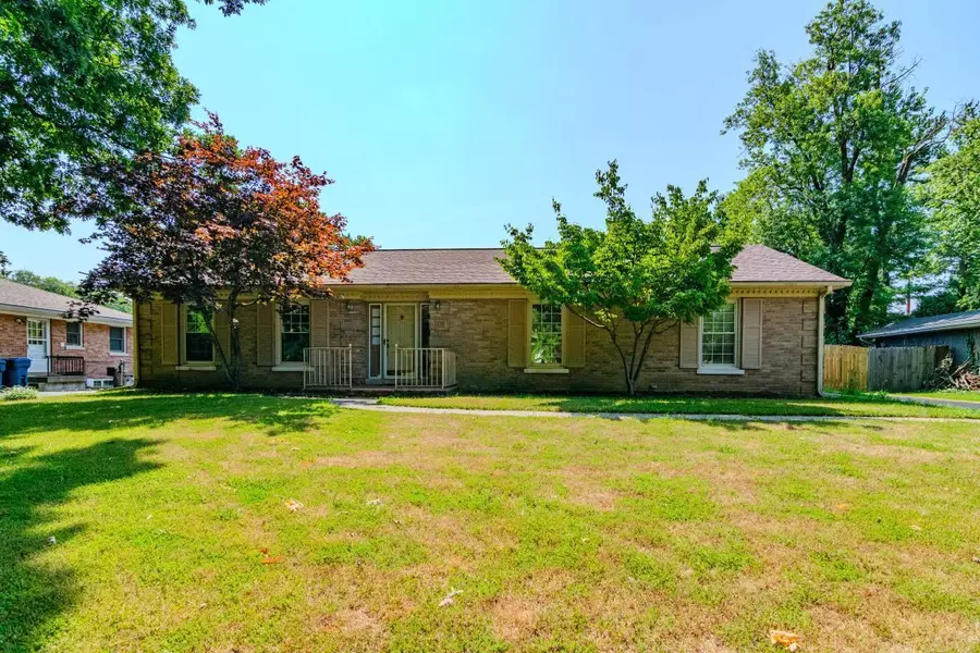 3356 Bellefonte Drive, Lexington, KY 40502