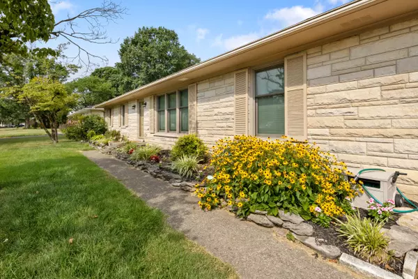 Versailles, KY 40383,170 Woodlark Road