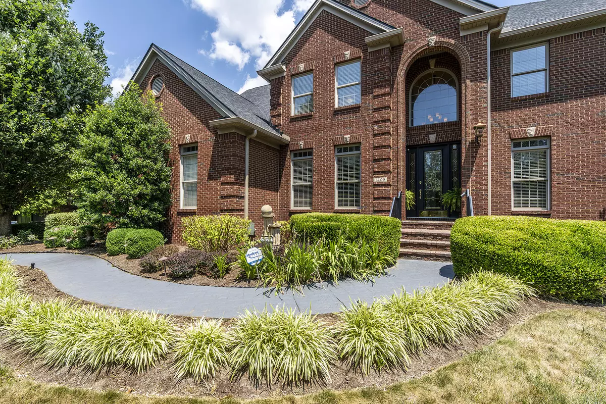 Lexington, KY 40513,1405 Tuscany Lane