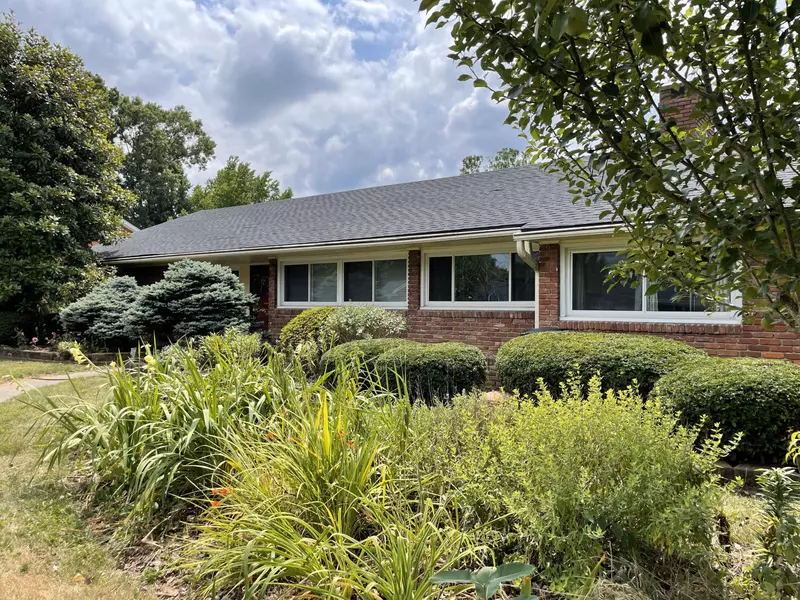 120 Seminole Trail, Frankfort, KY 40601