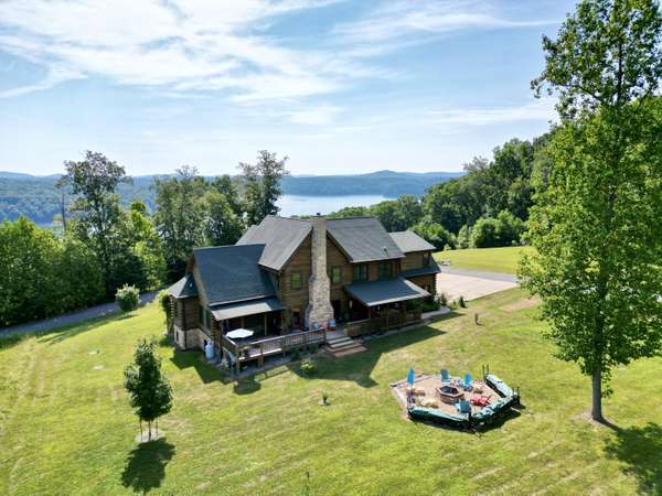 25 Overlook Trail,  Monticello,  KY 42633