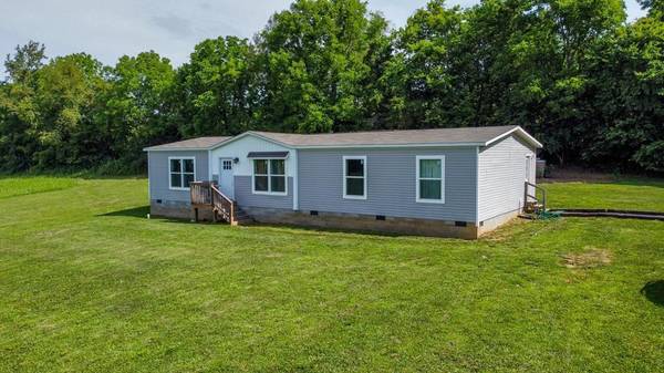 281 Simmons Lane, Flemingsburg, KY 41041