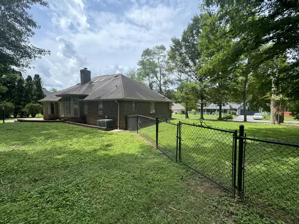 Somerset, KY 42503,511 Branchwood Drive