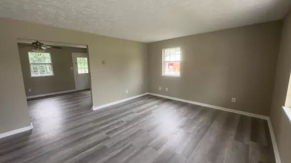 Berea, KY 40403,108 Madison Street