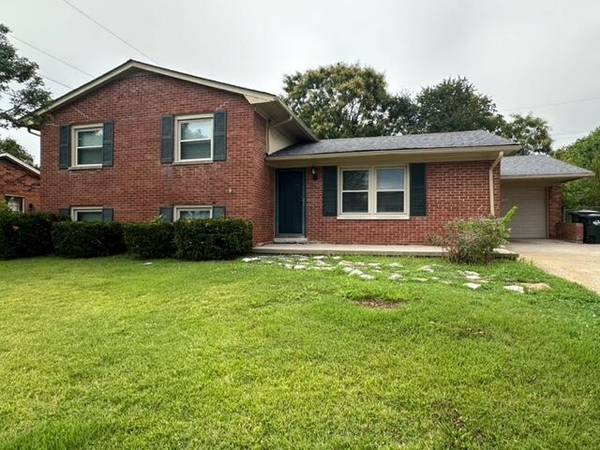 794 Marcella Road, Versailles, KY 40383