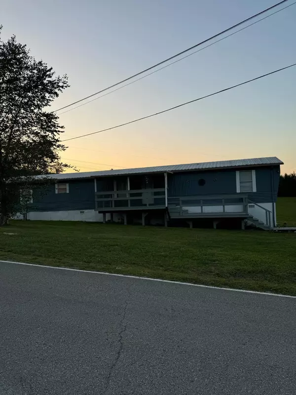 Williamsburg, KY 40769,2324 Blakes Fork Road