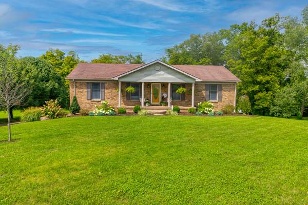 166 Long Branch Drive, Lancaster, KY 40444