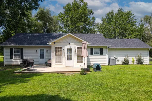 Bronston, KY 42518,650 Forest Ridge Circle