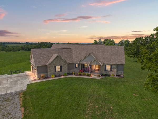 2180 Big Stoner Road, Winchester, KY 40391