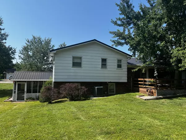 Berea, KY 40403,134 Mountain View Drive