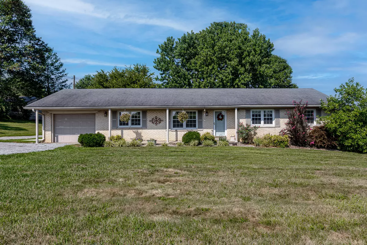 Harrodsburg, KY 40330,1642 Louisville Road