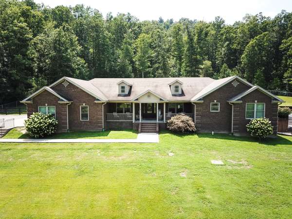 128 Copper Creek Road, Berea, KY 40403