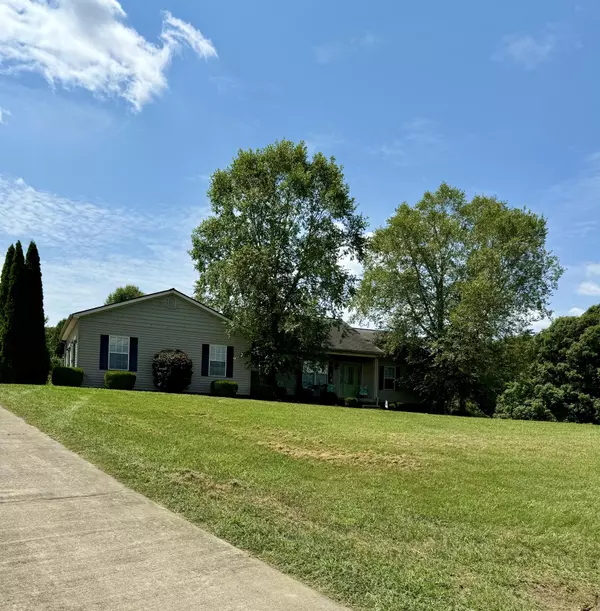 Lancaster, KY 40444,542 North Homesead Lane