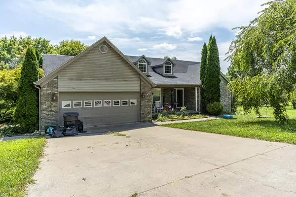 Waco, KY 40385,177 Waco Heights