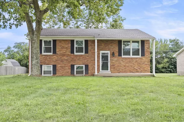 811 Mildred Street, Versailles, KY 40383