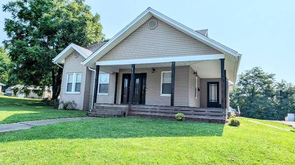 610 North Main Street,  Williamstown,  KY 41097